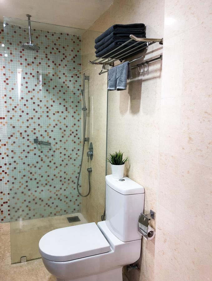 Regalia Suites Куала-Лумпур Экстерьер фото